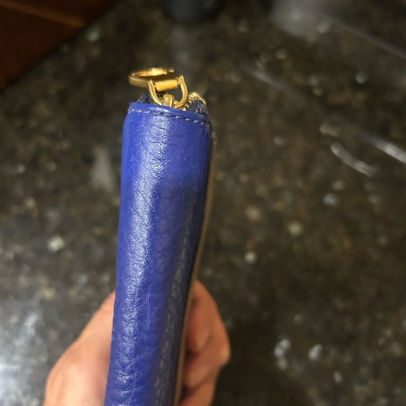 Marc by Marc Jacobs navy color block wallet. tan and cobalt blue - Picture 4 of 9